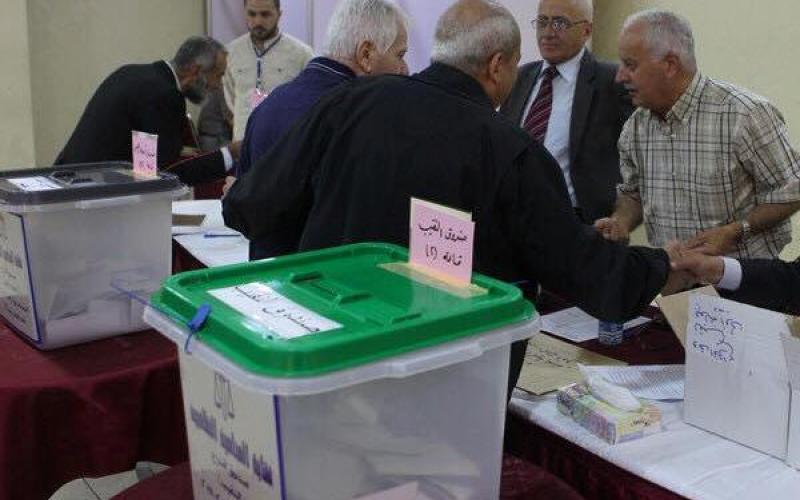 خرفان نقيبا للمحامين لدورة ثانية