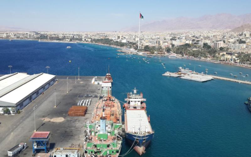 باخرة الغاز الطبيعي... أولى "طقوس" وداع أزمة الطاقة