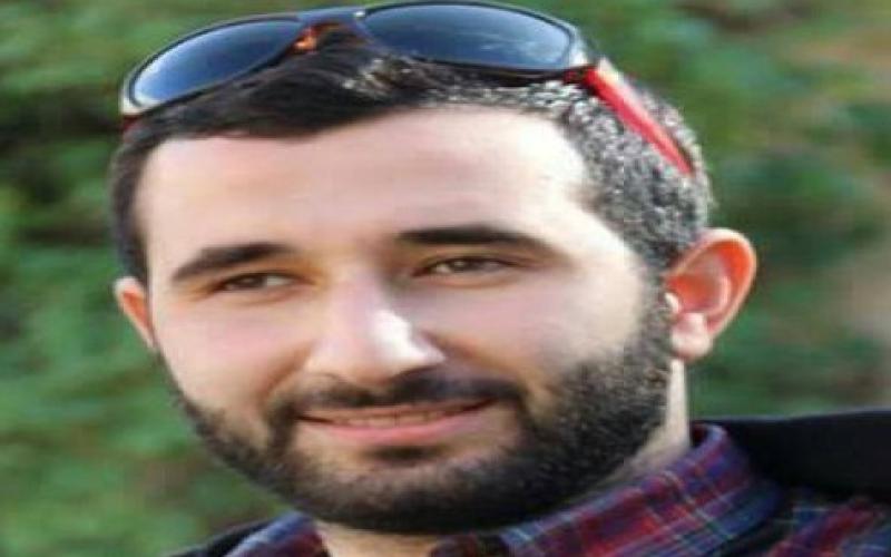 أسرة الخباص تناشد الحكومة بمتابعة قضيته ابنها المعتقل لدى إسرائيل