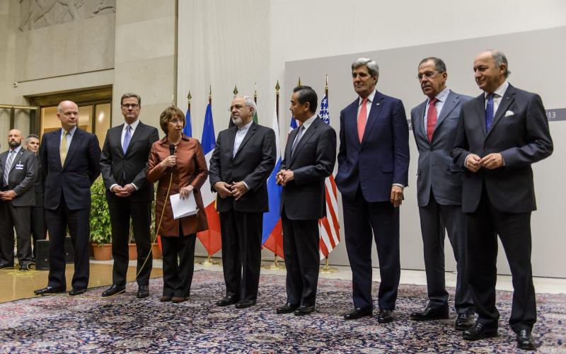 استئناف المفاوضات الإيرانية الغربية