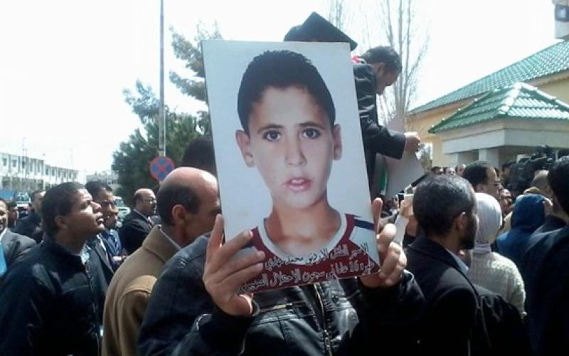 والد أصغر أسير أردني يعلق إضرابه عن الطعام