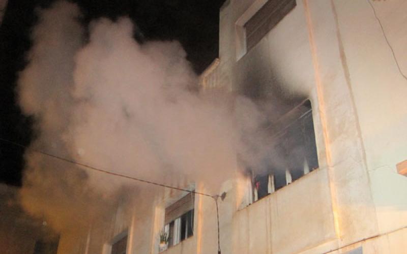 إصابة سيدة بحريق منزل في عمّان