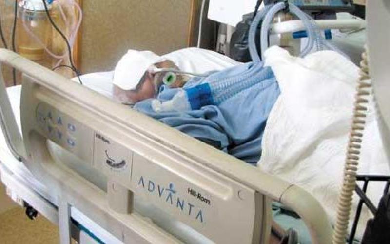 النقابة: ثقب بمعدة معلّم نتيجة خطأ طبي