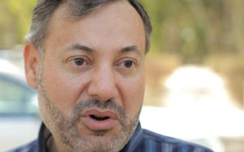 اعتقال صحفي الجزيرة أحمد منصور في ألمانيا بطلب مصري