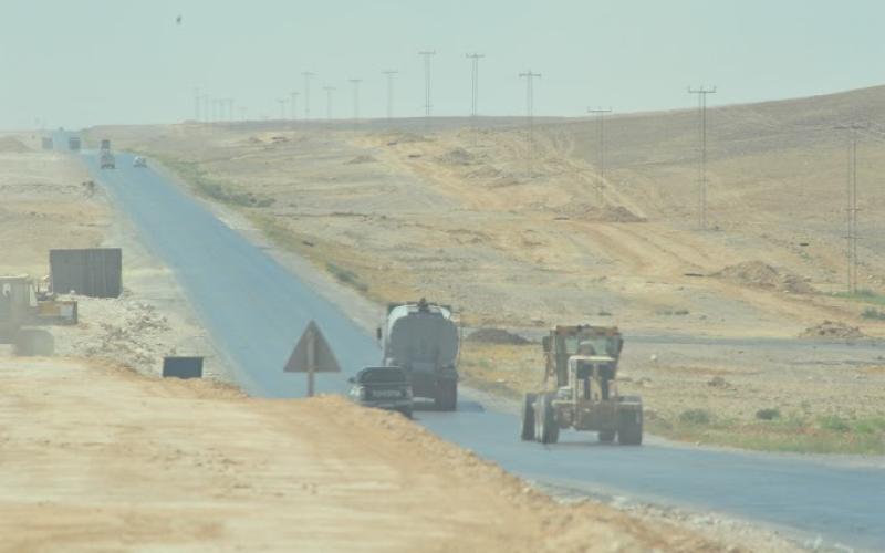 وفاة وإصابة بحادث على طريق الأزرق