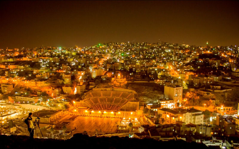 الغاز ينير بيوت الأردنيين بعد تشغيل الميناء