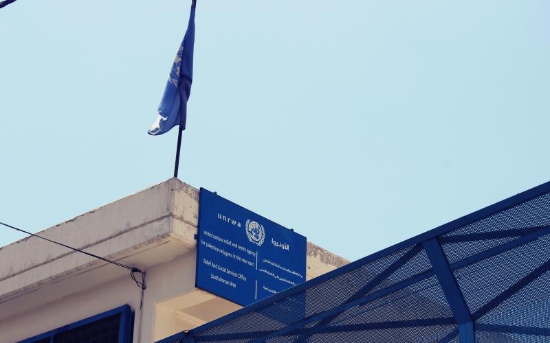 قرارات صعبة تواجه نظام التعليم في الأونروا بسبب العجز المالي