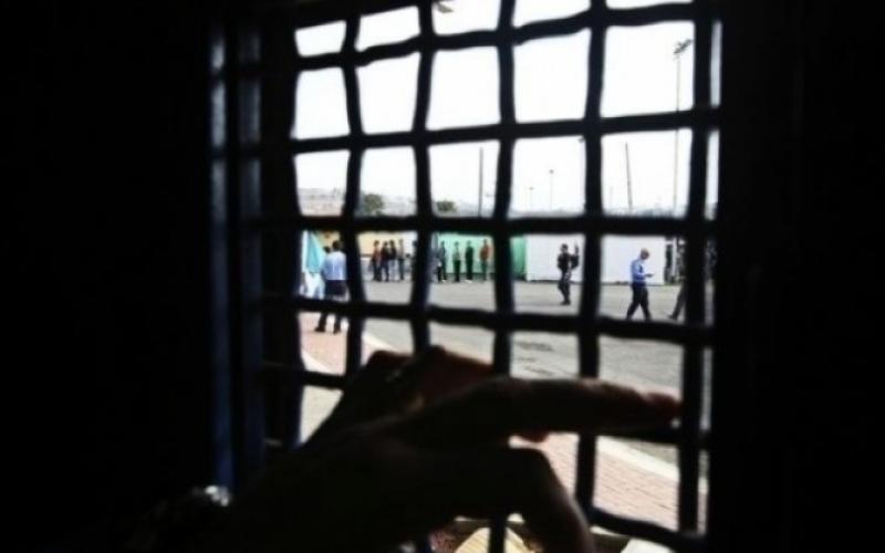 الأسير الأردني أبو جابر يعلن إضرابه عن الطعام