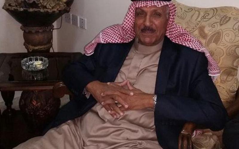 النائب العوضات.. خمس زيجات لتحقيق حلمه بأربعين ولداً