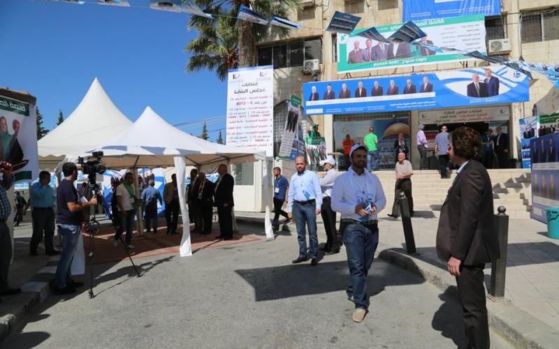 تخصصات الهندسة.. بين "الإشباع والبطالة