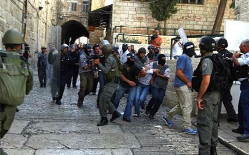 تمديد اعتقال أحد حراس الأقصى