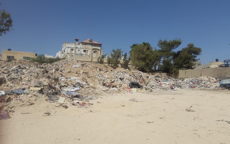 باعة "سوق الجمعة" يخلفون مكرهة بيئية قرب دوار معصوم