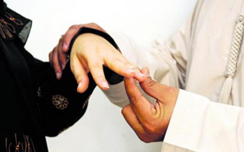 الشباب في الزرقاء.. هل حقا يفضلونها "موظفة"؟