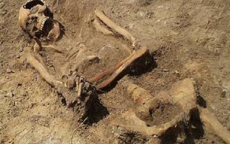 كشف ملابسات مقتل شاب في نيسان الماضي والقبض على القاتل