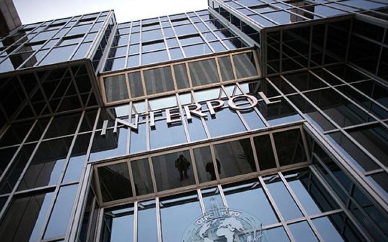 قاعدة بيانات "انتربول" على معابر الأردن الحدودية