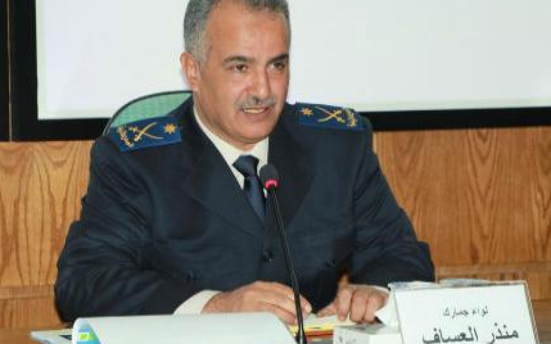 إقالة مدير عام الجمارك