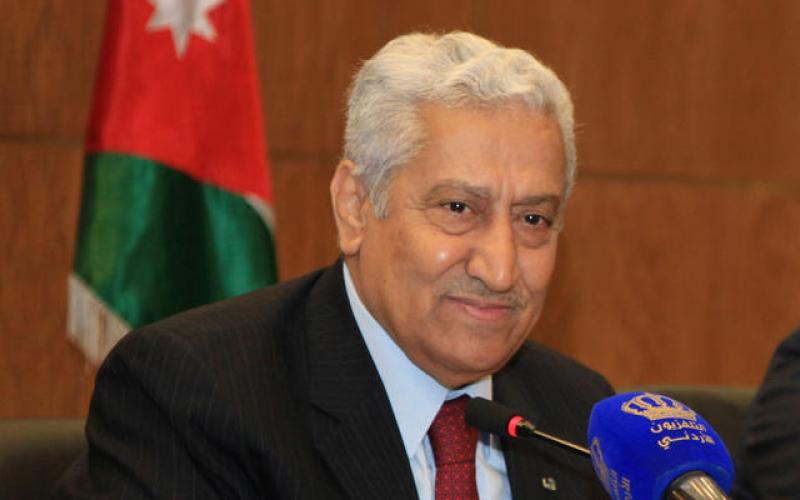 النسور يعلن سلسلة اجراءات لتحفيز الاستثمار وتطوير قطاع النقل والركاب