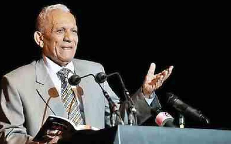 رحيل عبد الرزّاق عبد الواحد