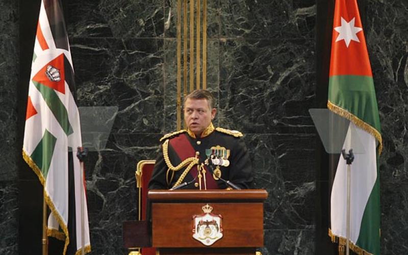 إلغاء دعوات تغطية خطاب العرش وحصرها بمؤسسات معينة