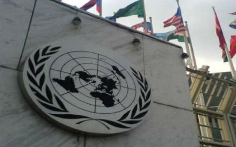 ماذا نفذت الحكومة من التوصيات المتعلقة بحرية التعبير والإعلام ؟