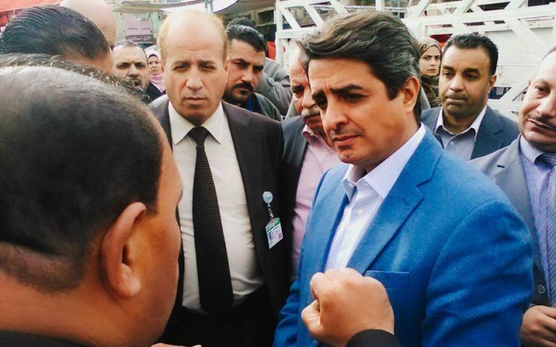 المحافظ يبحث احتياجات مخيمات الزرقاء