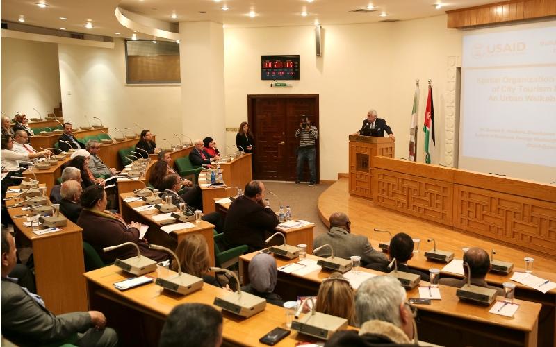 جلسة طارئة للأمانة لاستكمال تشكيل اللجان