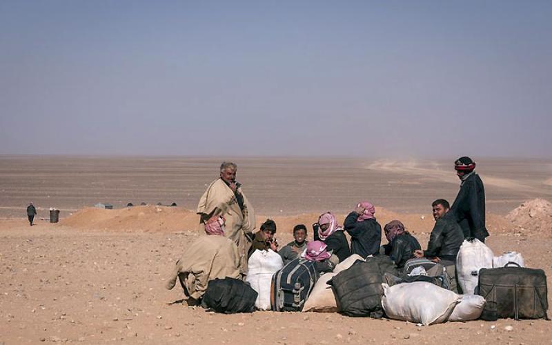 دخول 100 لاجئٍ سوريّ للأردن