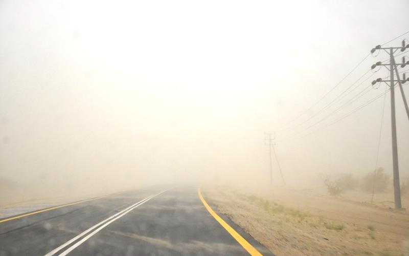 الدفاع المدني يدعو لتقليل الحركة على الطرق