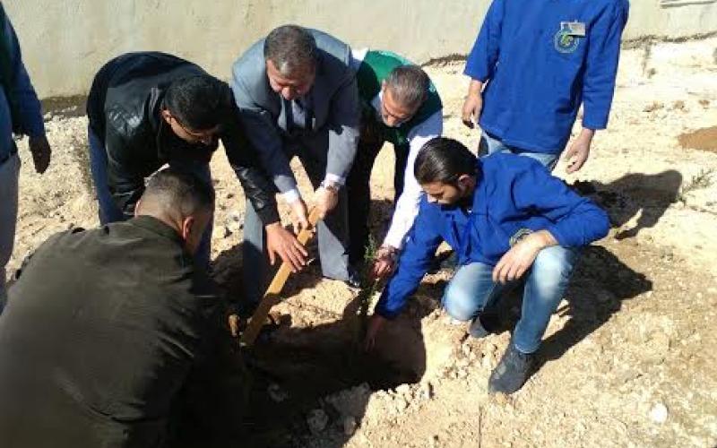 الاحتفال بيوم الشجرة في مستشفى الزرقاء الحكومي