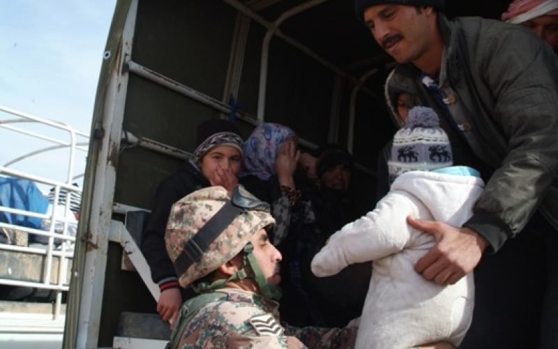 دخول 82 لاجئاً سوريّاً للأردن