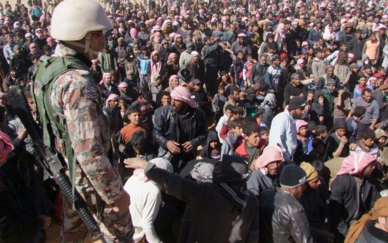 دخول 239 لاجئاً سورياً للأردن