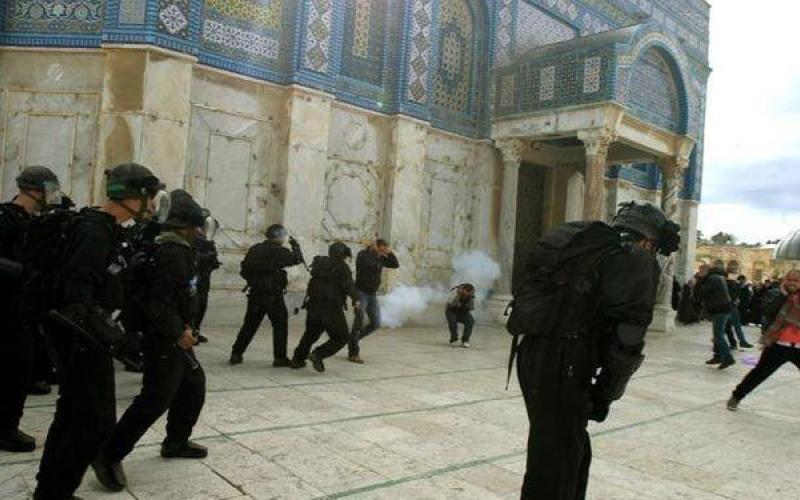 تجدد اقتحام الأقصى من باب المغاربة