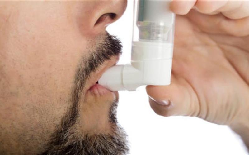 الصحة تدعو مصابي الربو والأطفال والمسنين إلى عدم الخروج