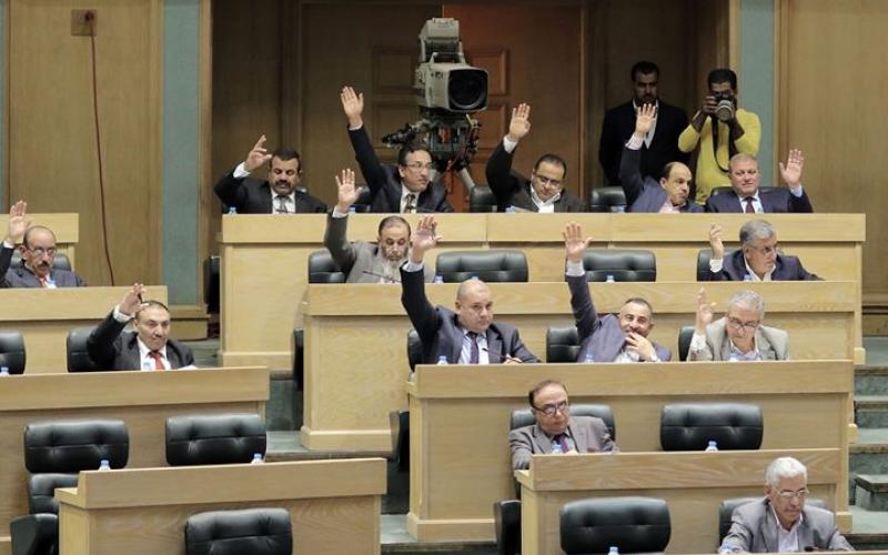 "النوّاب" يحوّل التعديلات الدستورية للجنته القانونية‎