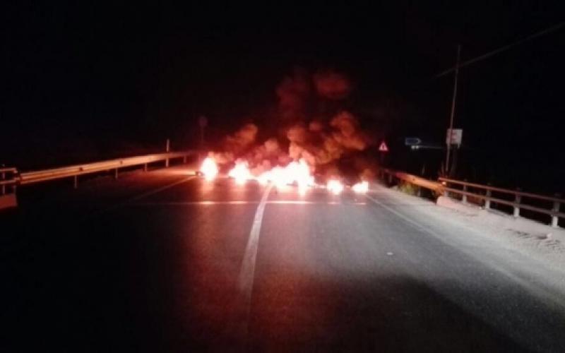 بعد تجدد الاحتجاجات.. اعتقال الناطق باسم شباب ذيبان نضال طوالبة