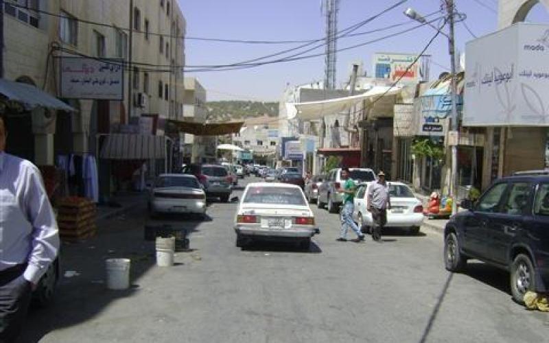 انخفاض مبيعات أسواق الكرك التجارية