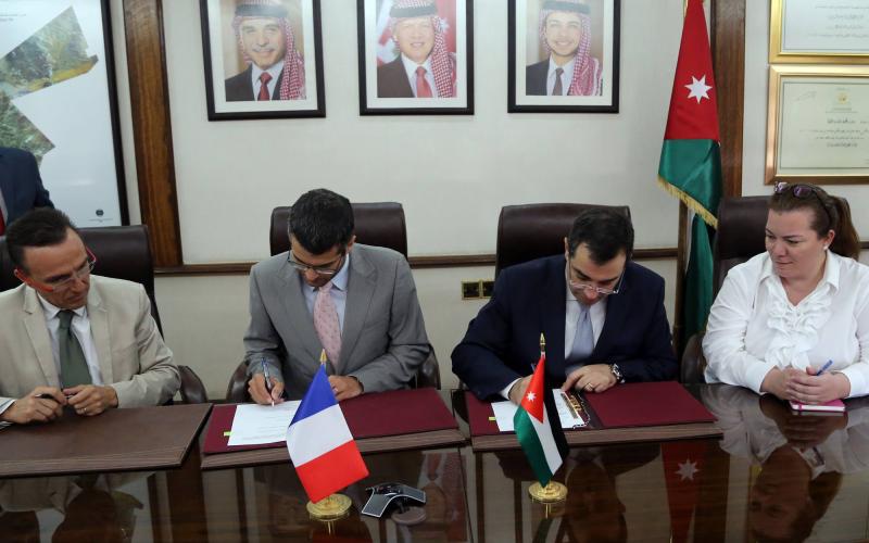 890 مليون يورو إجمالي تمويل الوكالة الفرنسية للإنماء لـ 30 مشروع أردني‎