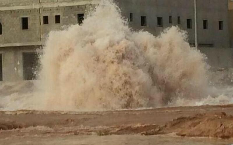 انفجار خط مياه بالمفرق