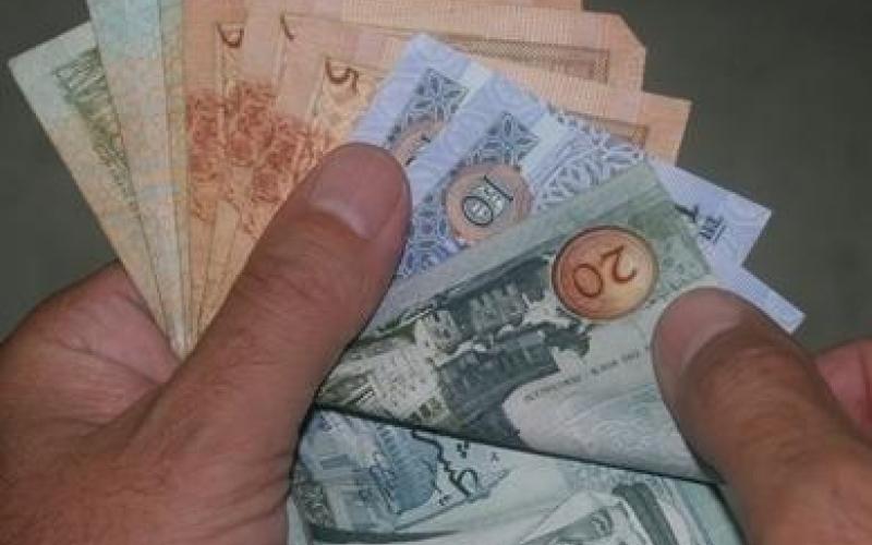 صرف أجور مراقبة التوجيهي الثلاثاء