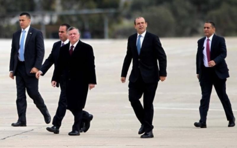 الملك يغادر إلى المغرب وبعدها اسكتنلندا