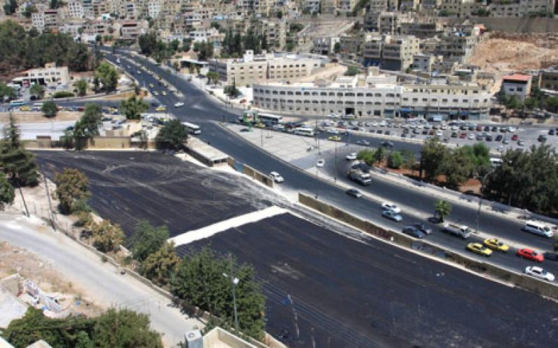 تأهيل للأرصفة والأطاريف والجزر الوسطية من رأس العين إلى رغدان