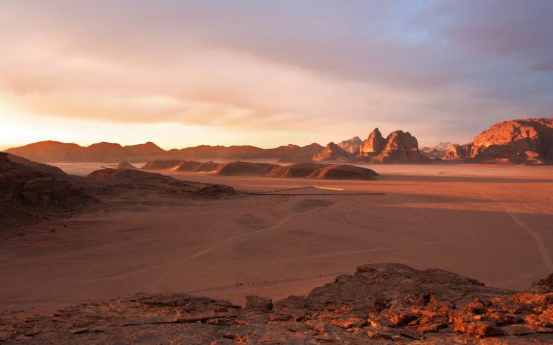 انخفاض على درجات الحرارة و حالة ضعيفة من عدم الاستقرار الجوي