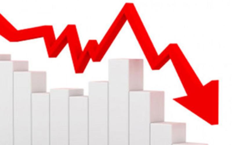 10 % انخفاض العجز بالميزان التجاري