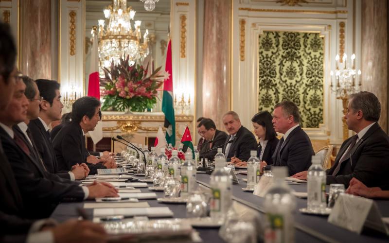 300 مليون دولار قرض من اليابان ومنحة بـ 10 أخرى