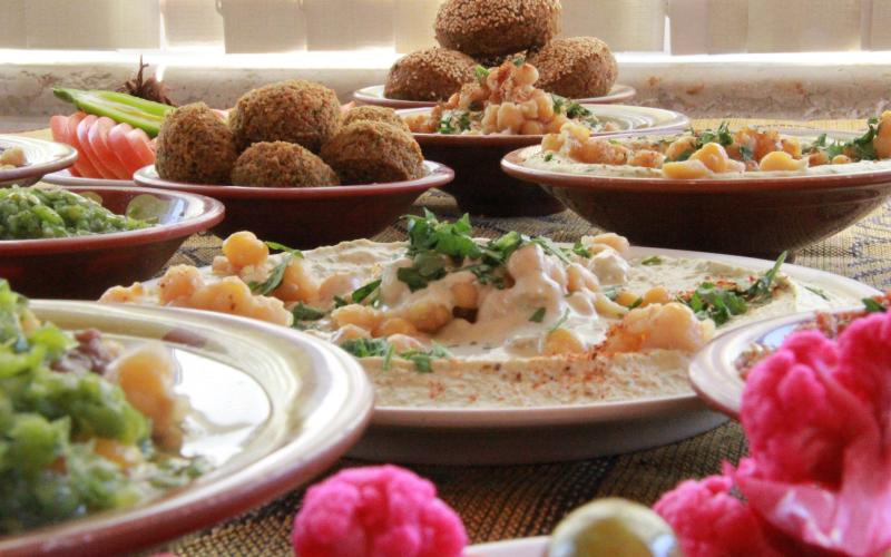 12 ألف مطعم شعبي تصوب أوضاعها