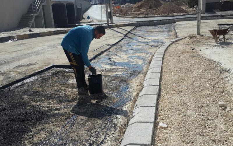 الأمانة: استكمال تنظيف والتأكد من جاهزية المناهل وعبارات جديدة