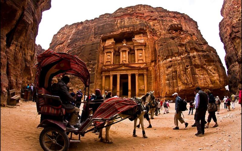 ارتفاع عدد زوار البترا 20%