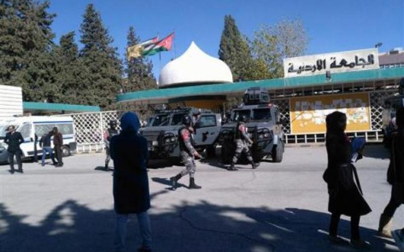 "الأردنية": التحقيق بالمشاجرة يشمل العاملين والطلبة.. و"ذبحتونا" تتهم جهات خارج الجامعة