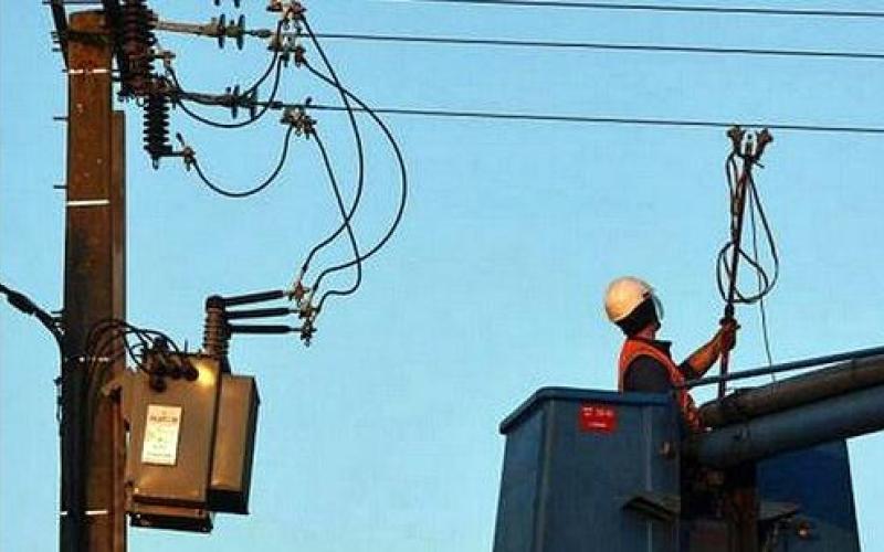الكهرباء الأردنية تعالج 663 عطلا من اصل 668
