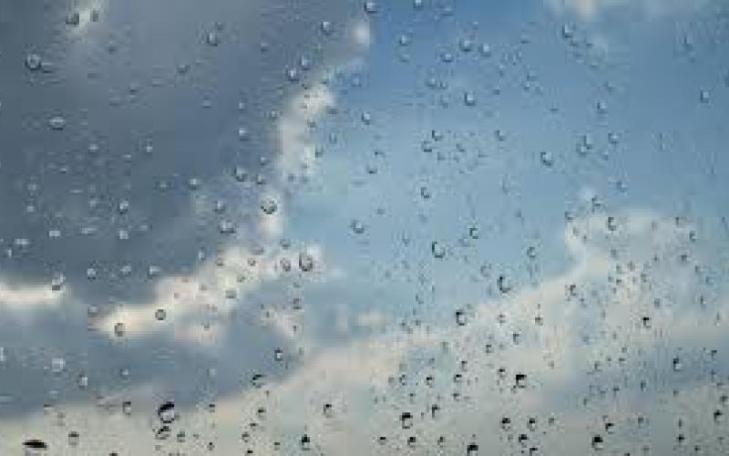 طقس بارد نسبيا اليوم وغداً وامطار متفرقة السبت